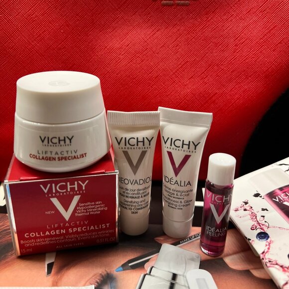 Vichy Laboratoires Set of 8 Collagen Specialist and Idealia Travel Set - Picture 2 of 4